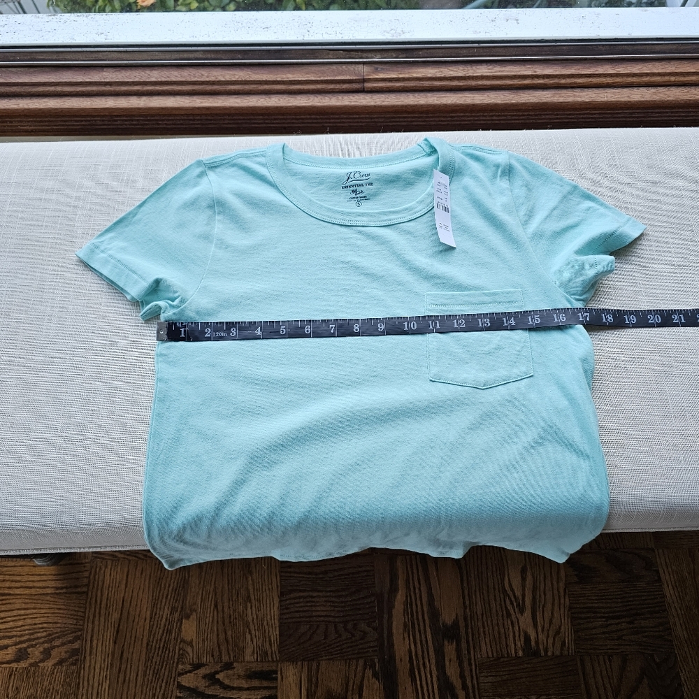 New! J Crew sz Small S Essential Short-Sleeve Pocket Blue T-shirt NWT - Picture 4 of 6